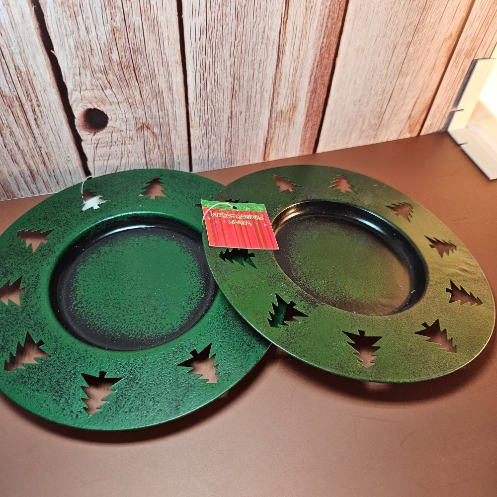 Christmas Candle Plates Green Tree Cutout Holiday Dinner Table Decor‎ Set